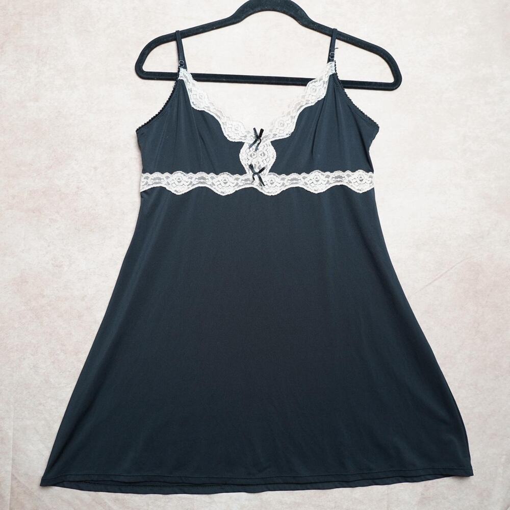 Black Lace Trim Chemise Nightgown Small Y2K Slip